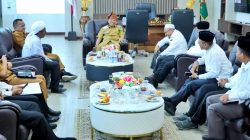 Bupati Anton Terima Silaturahmi MUI Simalungun, Bahas Hari Santri dan Pengukuhan MUI